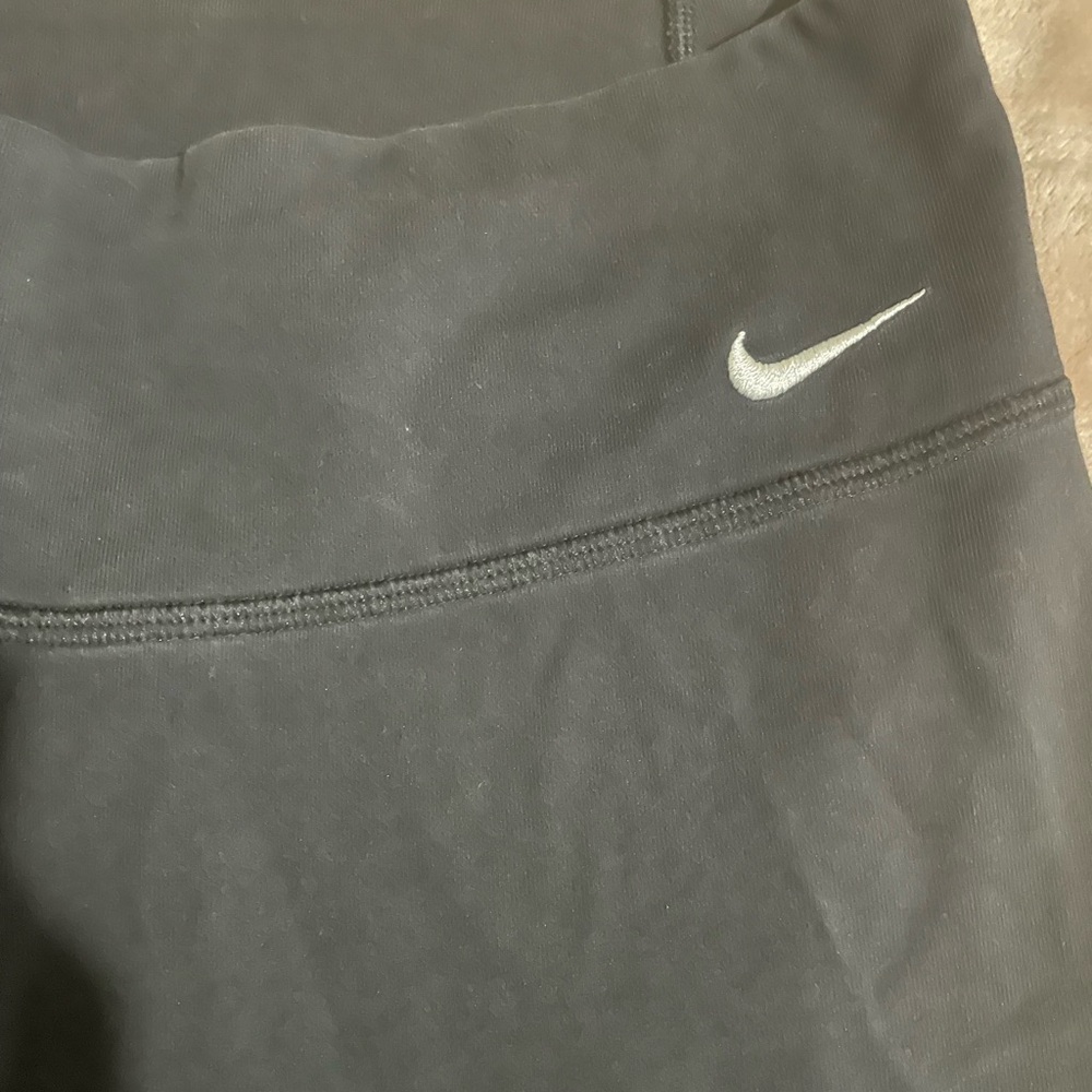 Nike capris - Picture 4 of 7